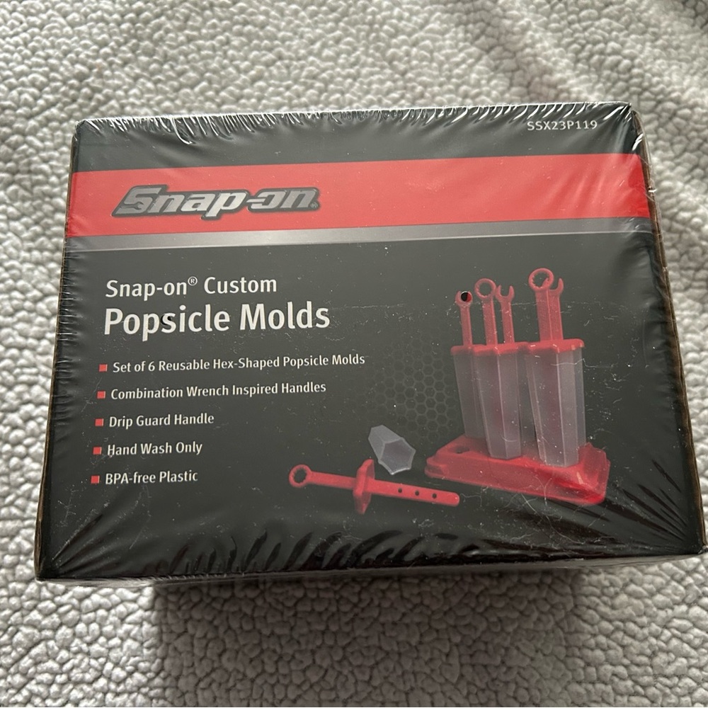 Snap-on Red Popsicle Molds